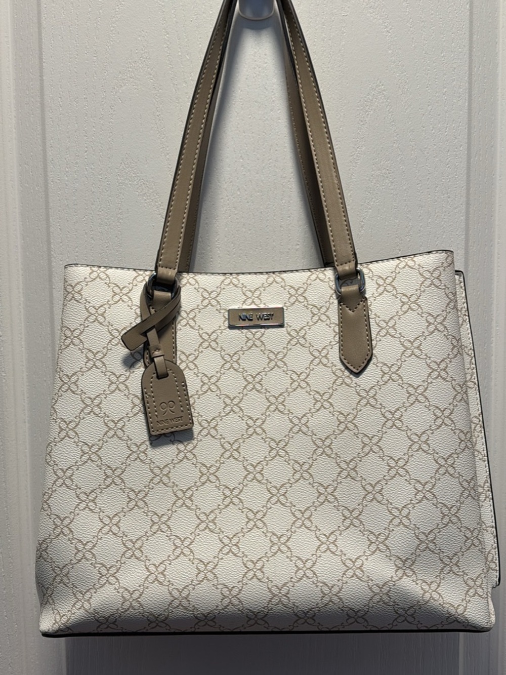 Nine West Cream Tote with Tan Handles and Pattern